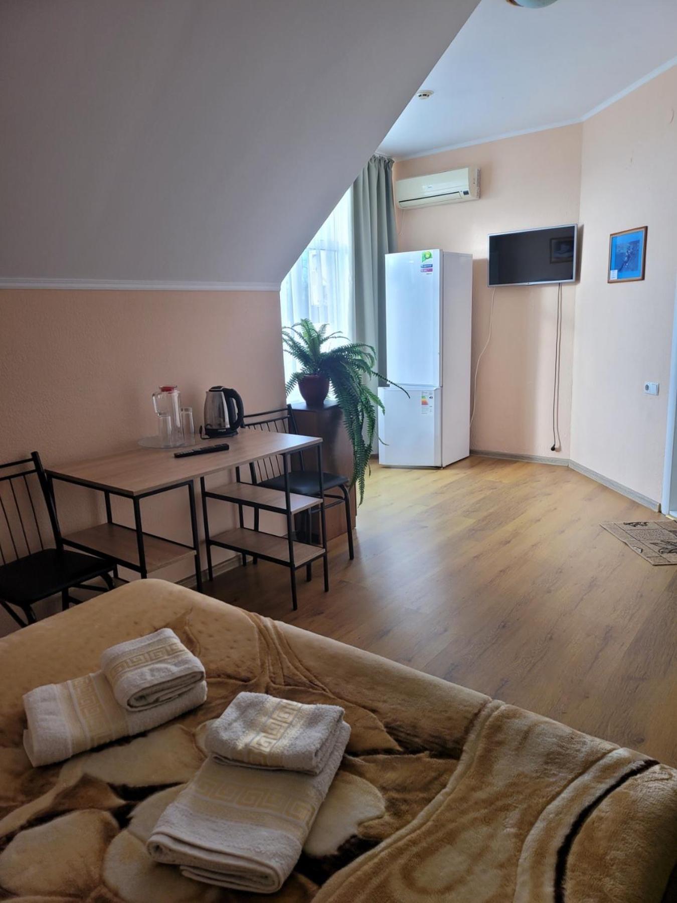 Vodnyi Mir Hotel บิลฮอรอด นีสตรอฟสกาย ภายนอก รูปภาพ